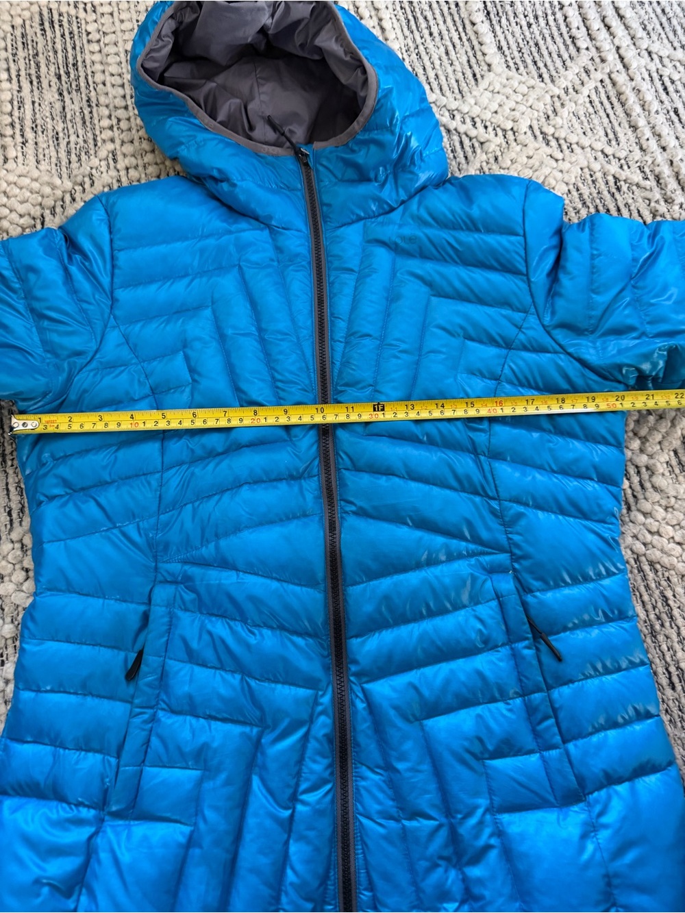 LOLË Blue Lightweight Duck Down Hooded Puffer Jacket size L - Picture 13 of 14